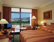 Hermosa y luminosa habitación doble en el Danubius Health Spa Resort Hotel Helia