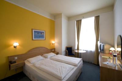 Hermosa habitación doble en el Hotel Golden Park de 4 estrellas, en el centro de Budapest - Golden Park Hotel Budapest**** - Hotel al lado de la Estación del Este
