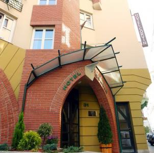 Hotel Corvin Budapest - hotel de 3 estrellas Budapest - Hotel Corvin Budapest - Hotel Corvin de 3 estrellas Budapest