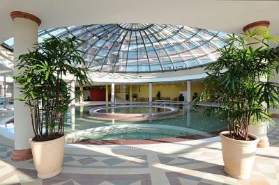 Hermosa piscina en Aquaworld Budapest - ✔️ Aquaworld Resort Budapest**** - Parque acuático en Budapest