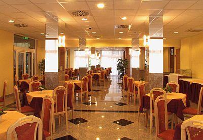 Restaurante del hotel Zuglo Budapest - Hotel Zuglo - restaurante en Budapest - ✔️ Hotel Zuglo Budapest*** - hotel barato en la zona verde en Budapest