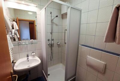 Hotel Sissi baño, cerca del Barrio Corvin en Budapest - Sissi Hotel Budapest