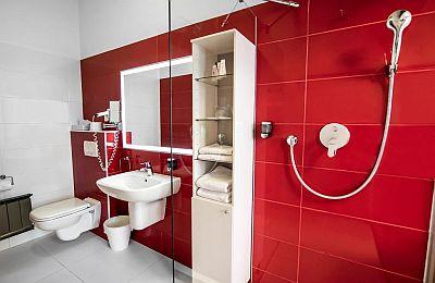 Baño en el Hotel Wellness Rubin - alojamiento en Budapest - Budapest - Rubin - Baño - ✔️ Rubin Wellness Hotel Budapest ✔️ Wellness Hotel Rubin